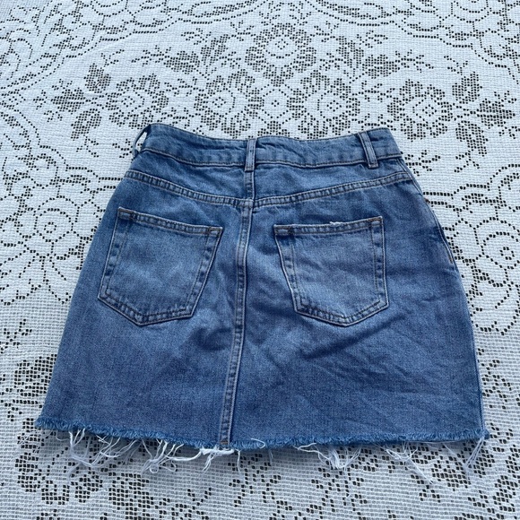 Moto by Top shop moto denim going out concert Nordstrom jean skirt Eup 34 USA 2 - Picture 3 of 6